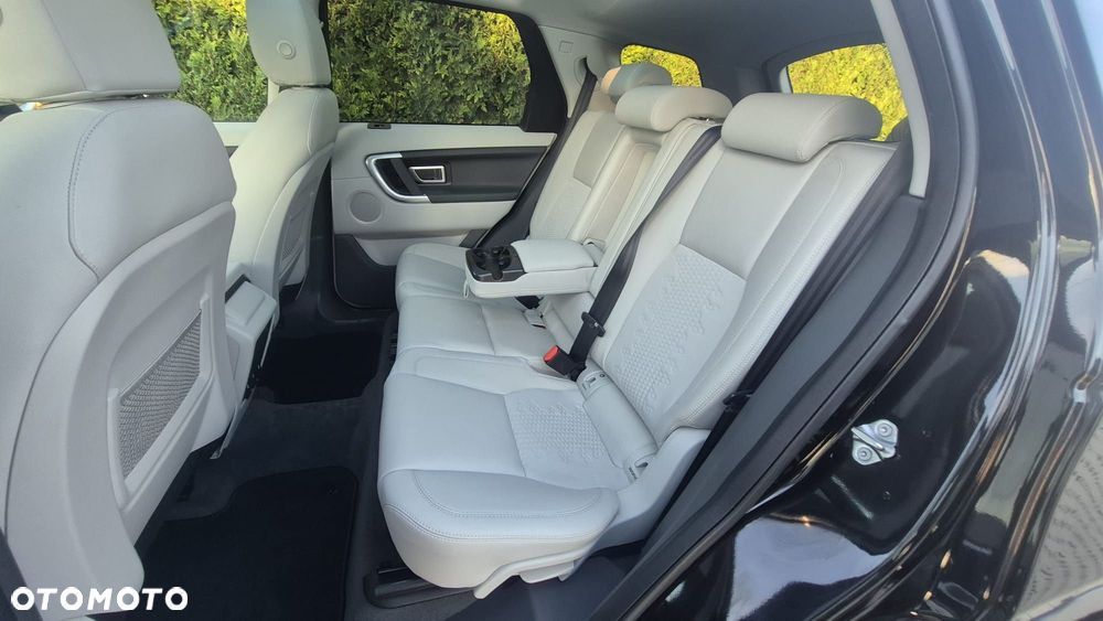 Land Rover Discovery Sport 2.0 Si4 SE - 12