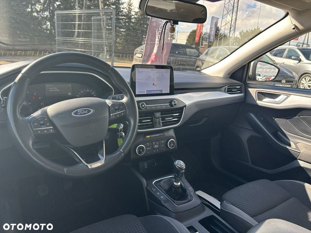 Ford Focus - 20