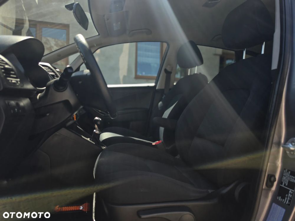 Hyundai ix20 - 19