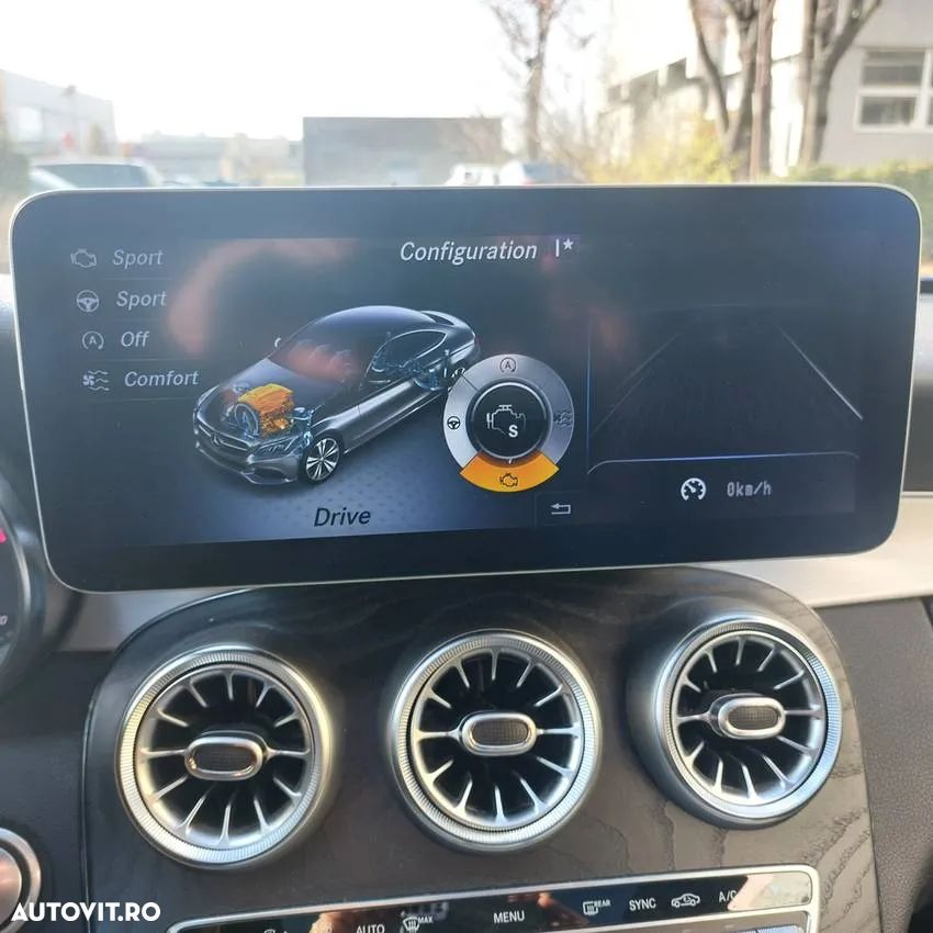 Mercedes-Benz C 200 Coupe 9G-TRONIC AMG Line - 15