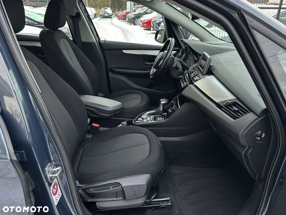 BMW Seria 2 218i Advantage - 26