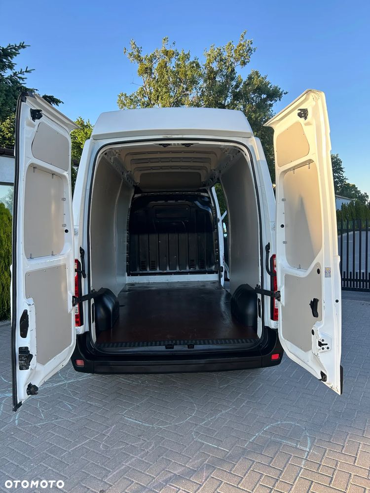 Renault Master - 24