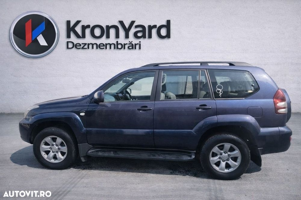 Dezmembrari dezmembrez  Toyota Land Cruiser J12 2002 - 2010 - 7