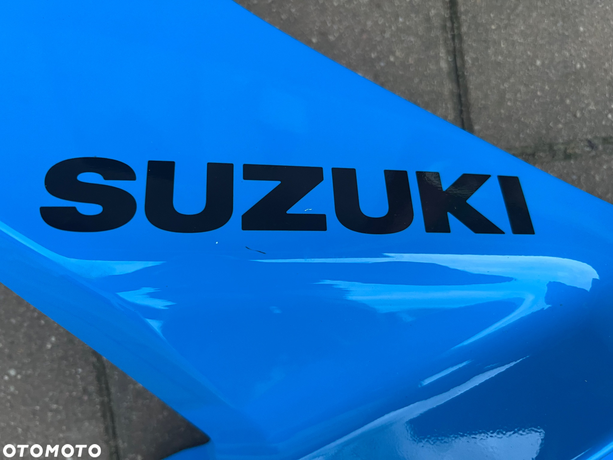 PLASTIK OWIEWKA WYPELNIENIE PRAWE SUZUKI GSX 8S - 4
