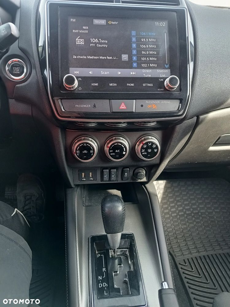 Mitsubishi ASX 2.0 4WD CVT Plus - 24