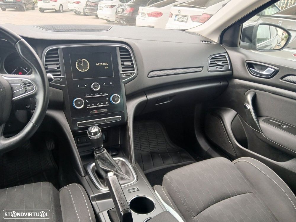 Renault Mégane 1.5 Blue dCi Limited - 14