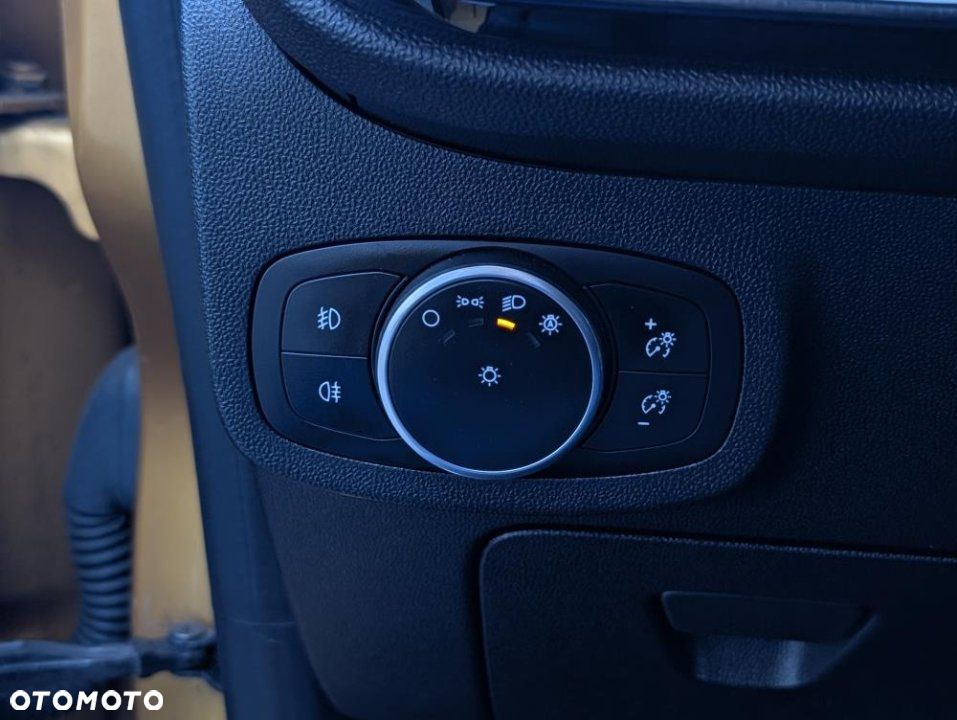 Ford Fiesta - 15