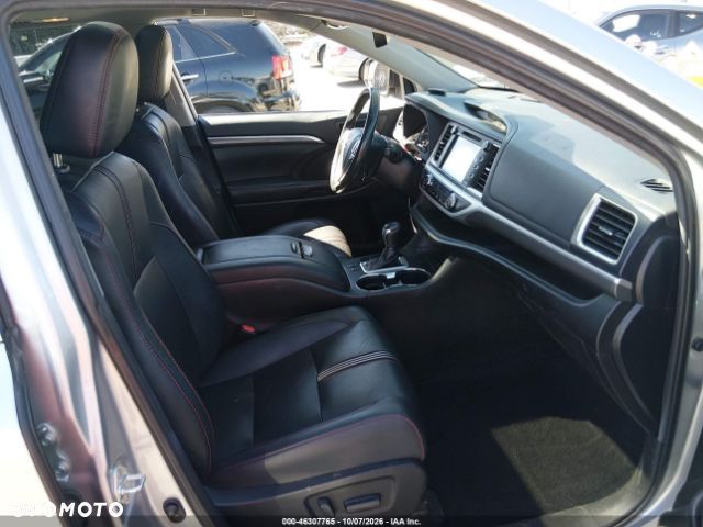Toyota Highlander - 5