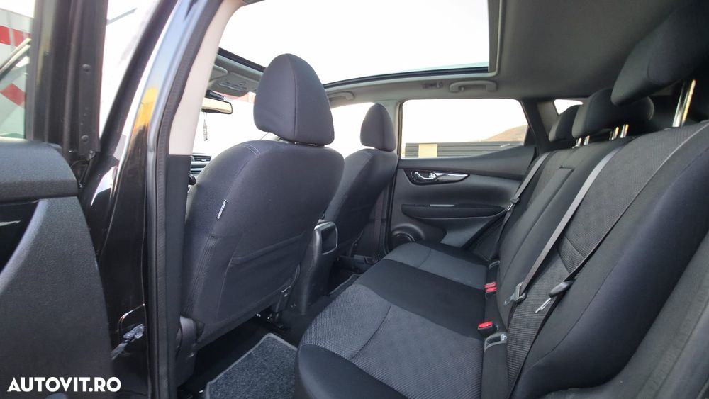 Nissan Qashqai 1.6 DCI N-Vision - 34