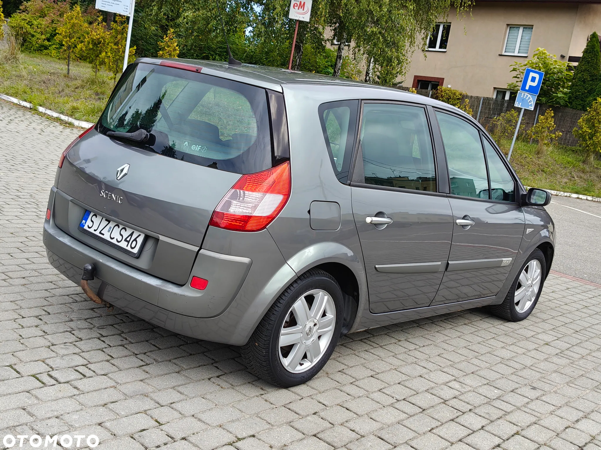 Renault Scenic 1.6 16V Confort Privilege - 11