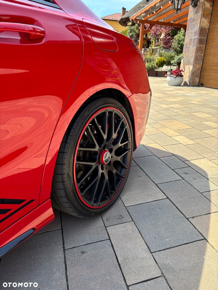 Mercedes-Benz CLA - 11