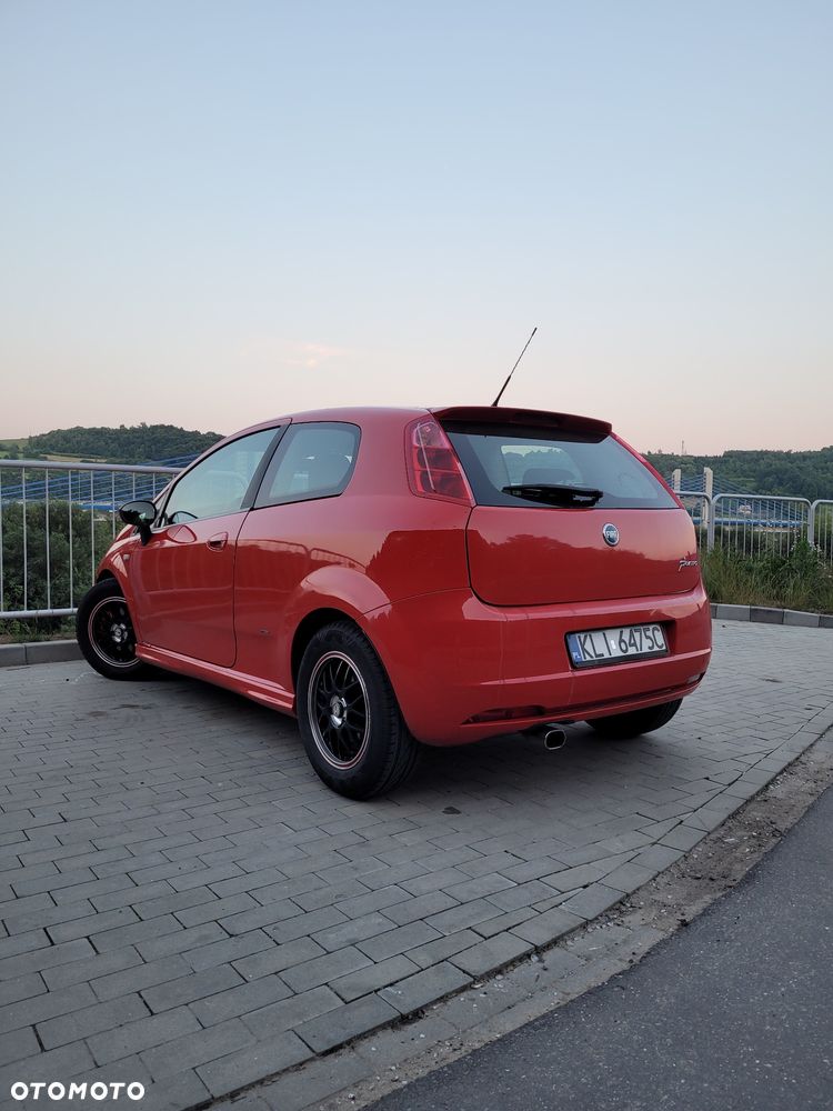 Fiat Grande Punto 1.9 Multijet 8V DPF Sport - 1