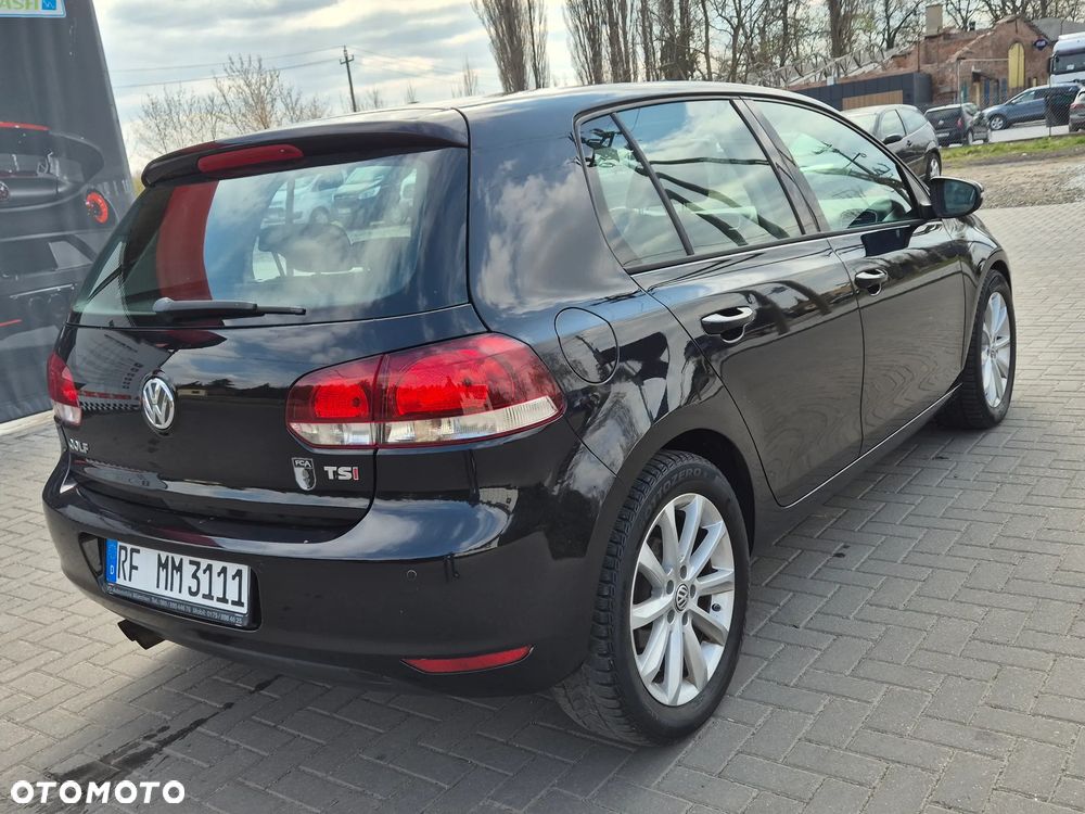 Volkswagen Golf 1.4 TSI BMT Comfortline - 11