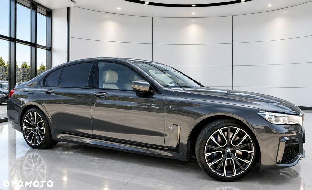 BMW Seria 7 - 26