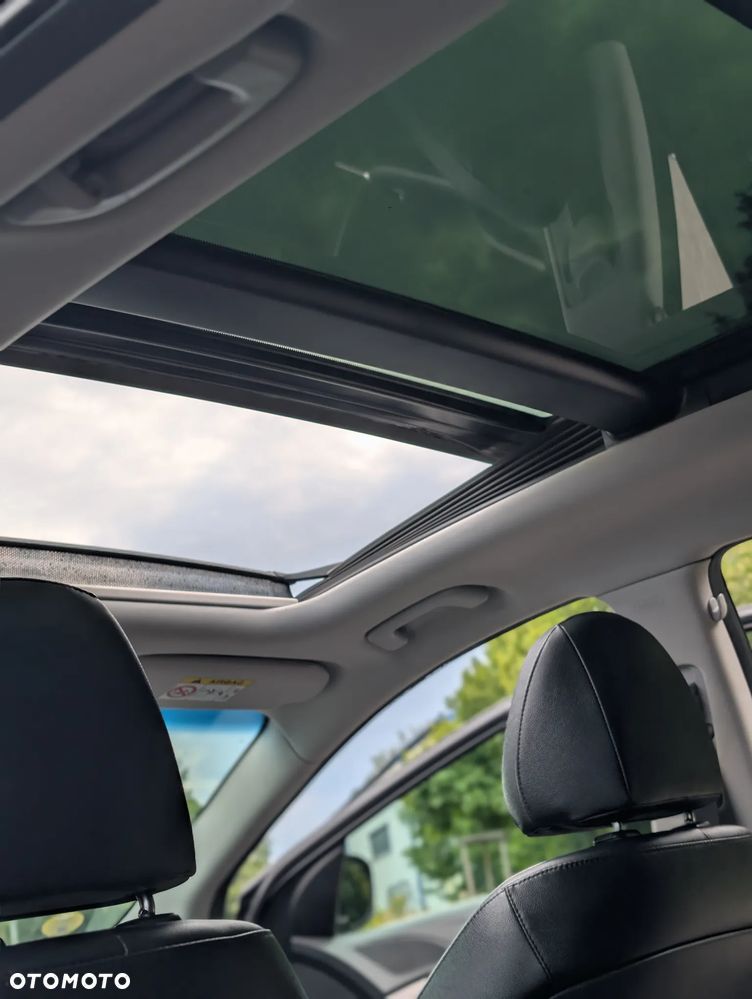 Hyundai i40 Kombi 1.7 CRDi Premium - 39