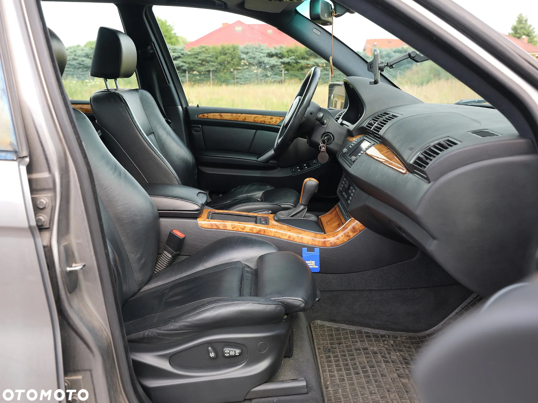 BMW X5 4.4i - 24