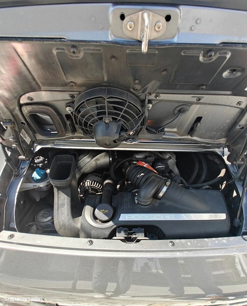 Porsche 911 (997) Carrera 4S PDK - 25