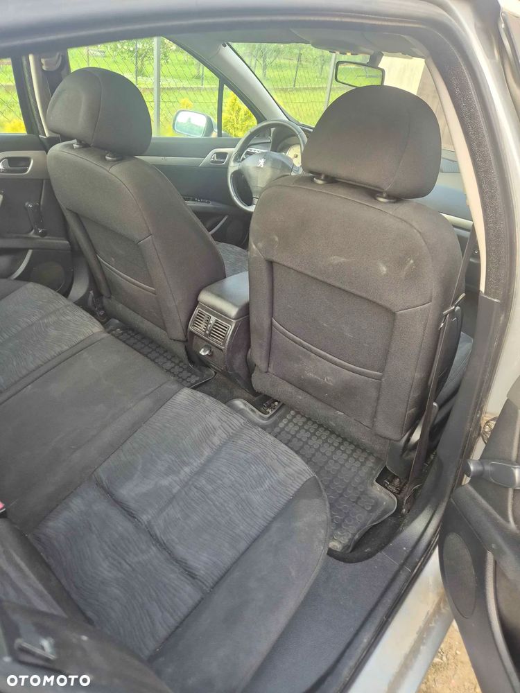 Peugeot 407 1.6 HDi Presence - 18