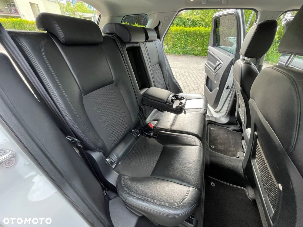 Land Rover Discovery Sport TD4 HSE Luxury - 20