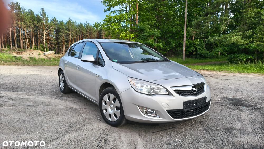 Opel Astra 1.6 Automatik Selection - 1