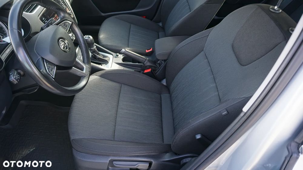 Skoda Octavia 2.0 TDI SCR Style DSG - 15