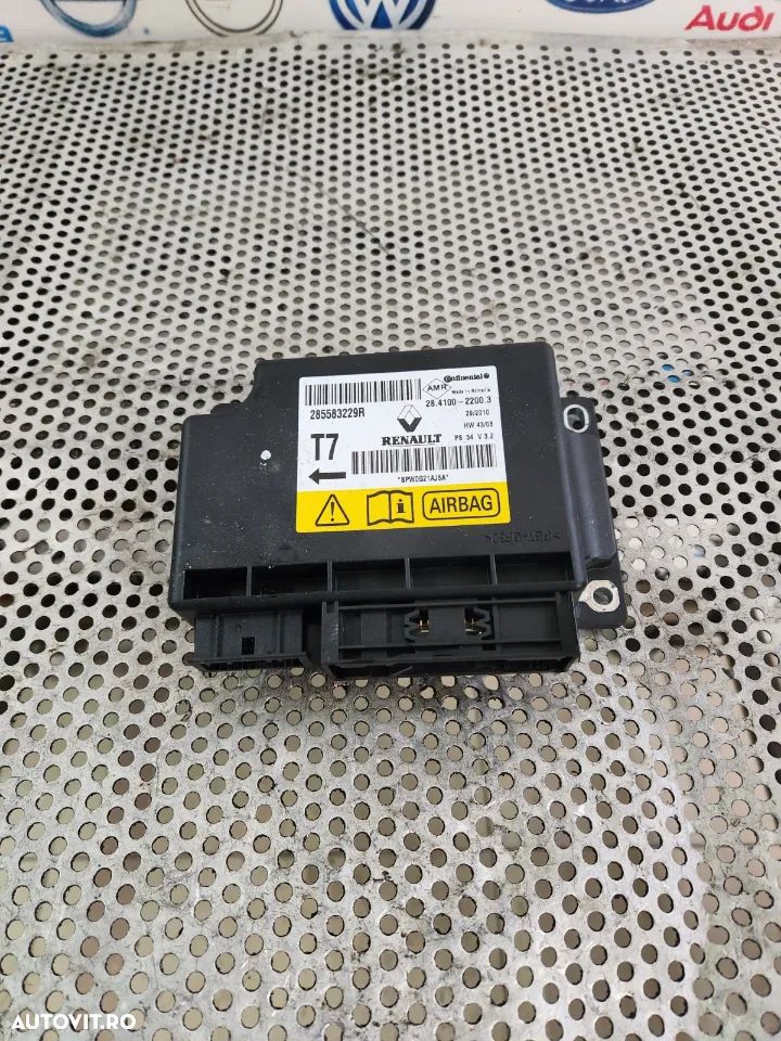 Calculator Modul Airbag Renault Scenic 3 Grand Scenic 3 Megane 3 Laguna 3 Cod 285583229R Dezmembrez Renault Grand Scenic 1.5 Dci An 2009-2010-2011-2012 Manual 6+1 Trepte 2x4 - 1