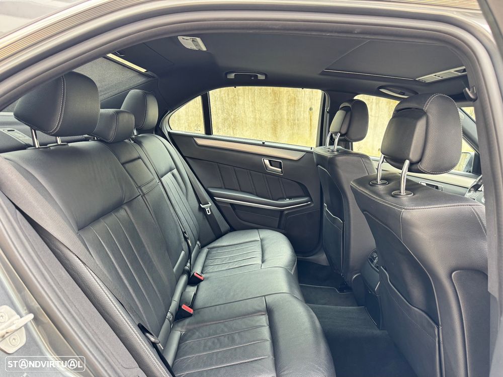 Mercedes-Benz E 220 - 13