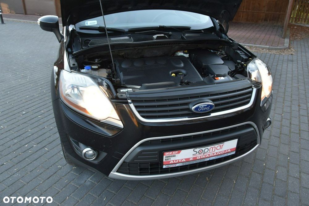 Ford Kuga 2.0 TDCi 4x4 Titanium - 28