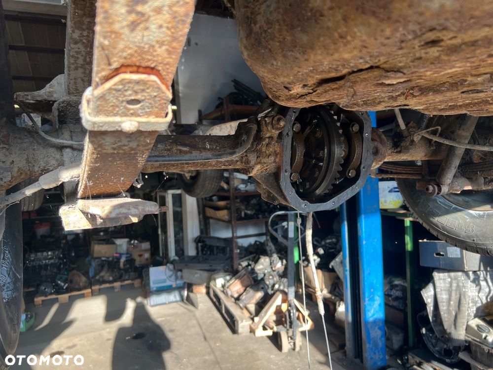 Resory tylne Opel Frontera A 2.3td - 2