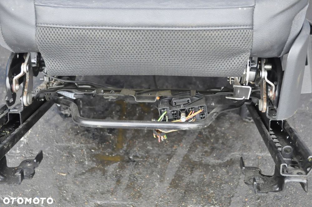 VOLVO C30 FOTEL KIEROWCY SKÓRA - 7