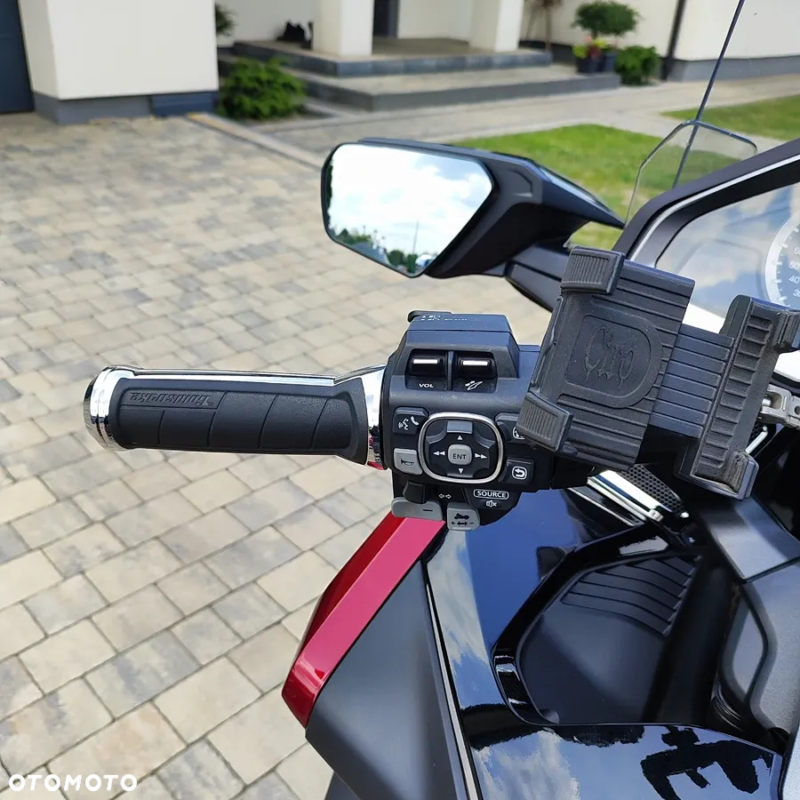 Honda GL - 32