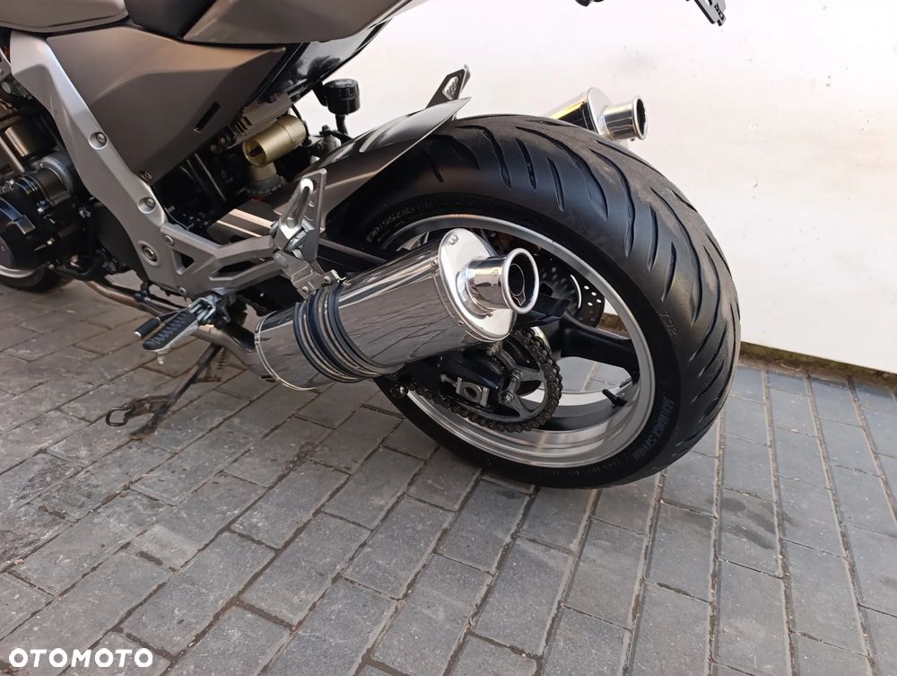 Kawasaki Z - 19