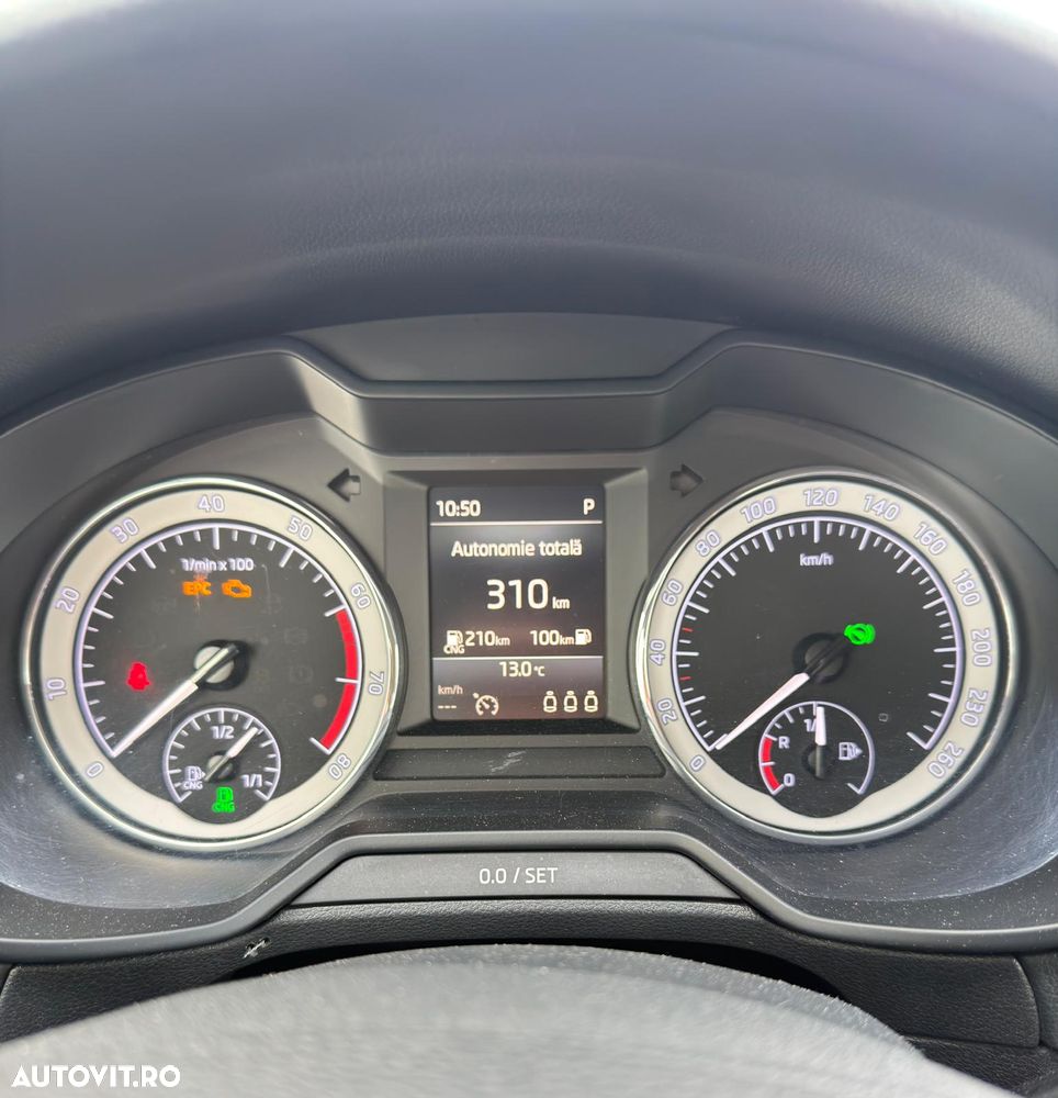 Skoda Octavia 1.5 TSI G-TEC DSG Ambition - 8