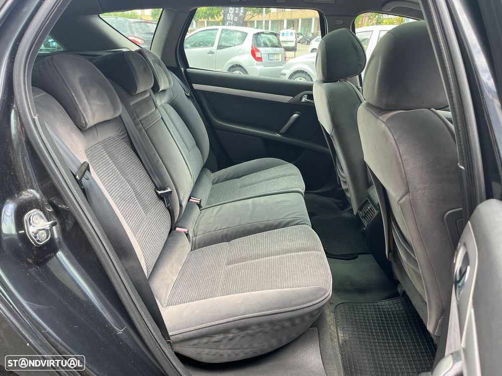 Peugeot 407 SW HDi 110 Sport - 12