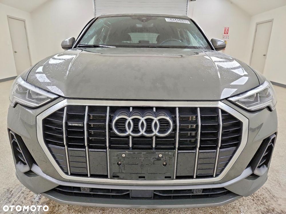 Audi Q3 45 TFSI Quattro S-Line S tronic - 2