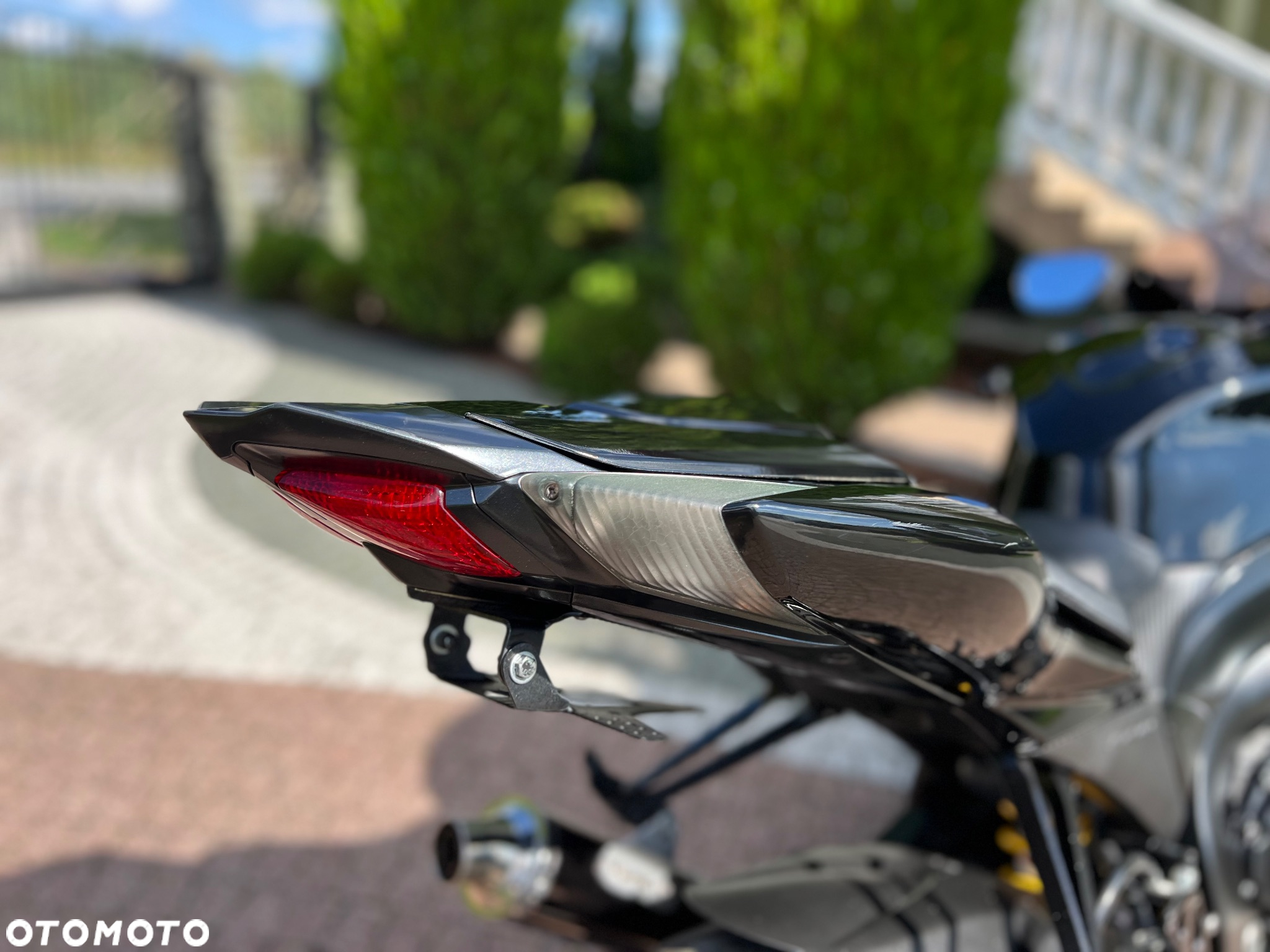 Suzuki GSX-R - 10