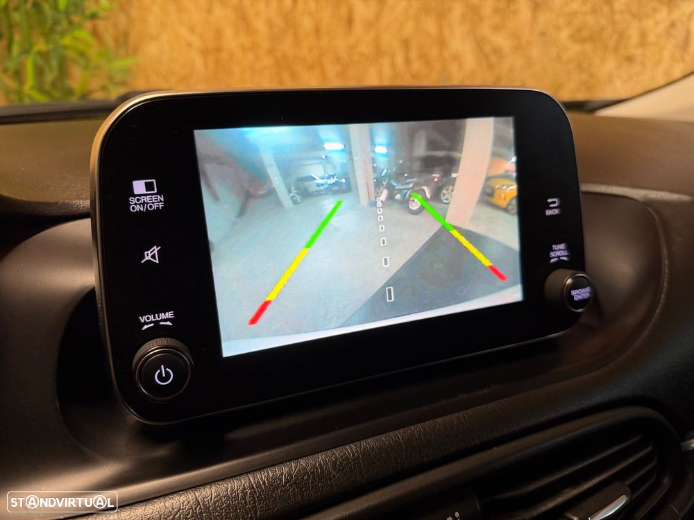 Fiat Tipo 1.3 M-Jet Lounge Tech J17 - 18