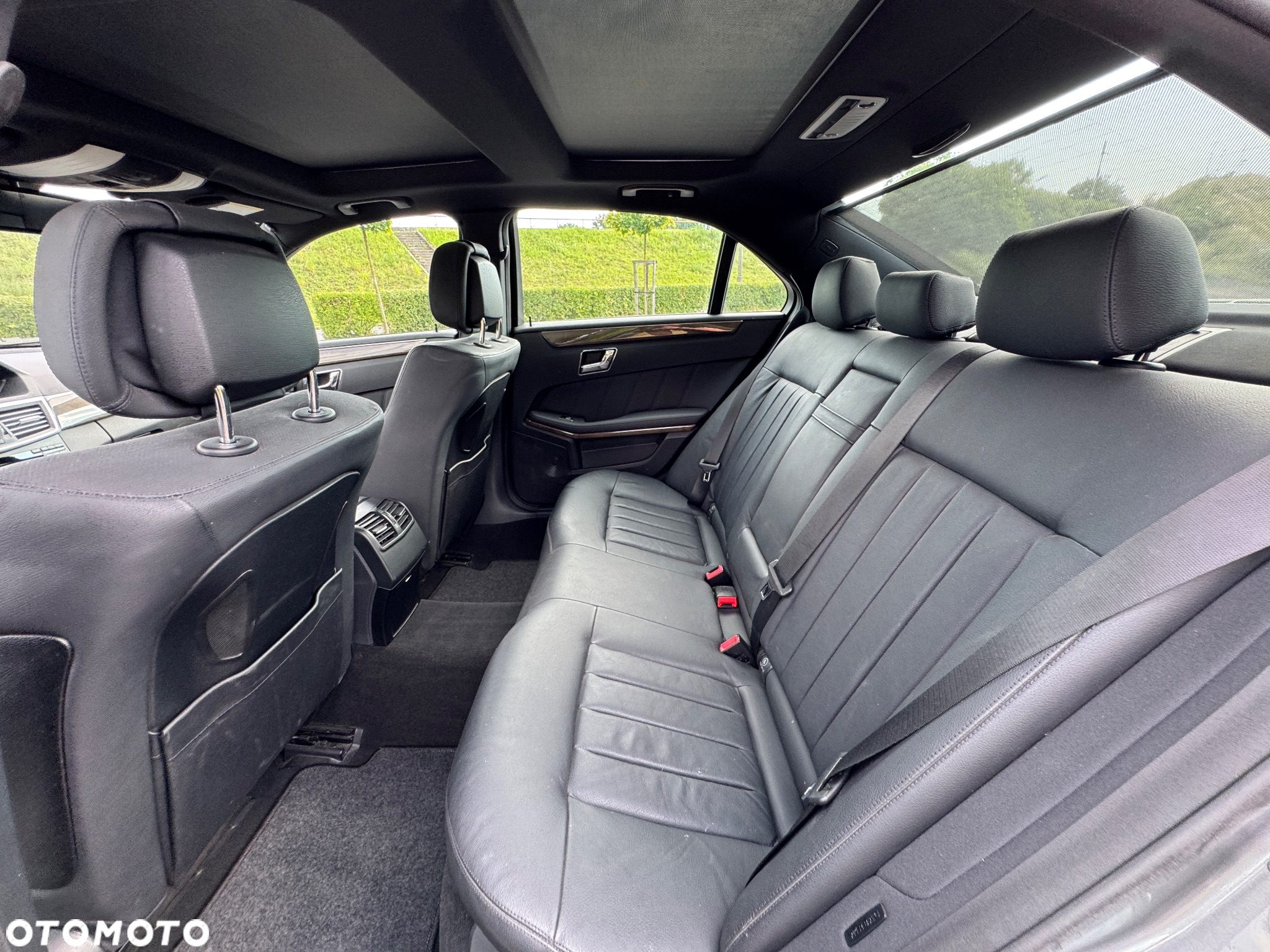 Mercedes-Benz Klasa E 500 7G-TRONIC Elegance - 15