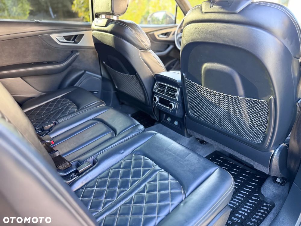 Audi SQ7 4.0 TDI Quattro Tiptronic - 19