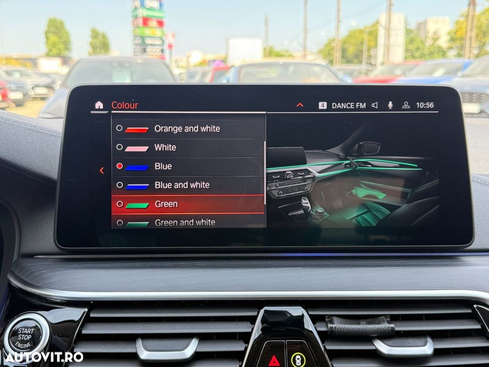 BMW Seria 5 530d xDrive AT MHEV - 34