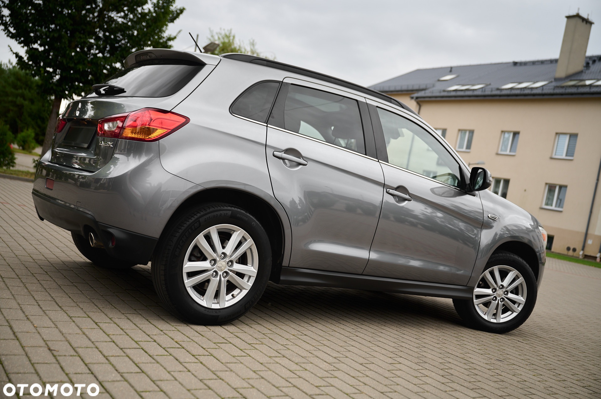 Mitsubishi ASX - 4