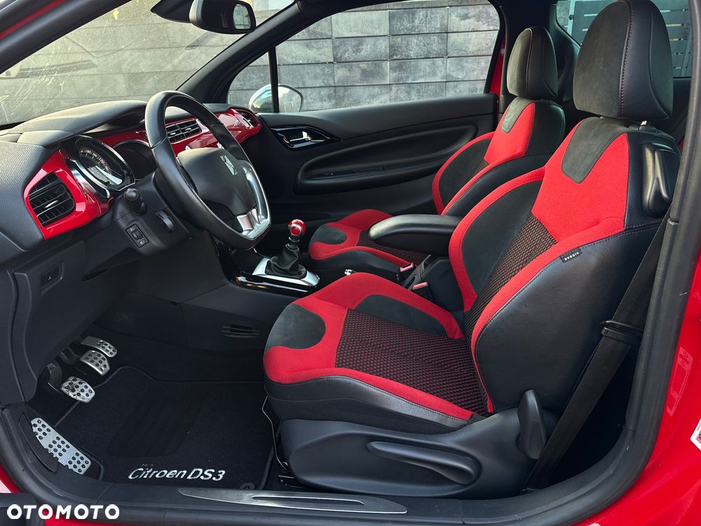 Citroën DS3 HDi 110 FAP SportChic - 6