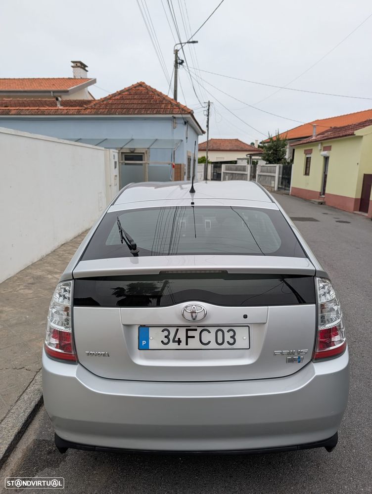 Toyota Prius 1.5 VVT-i HSD Sol HP. Pack - 7