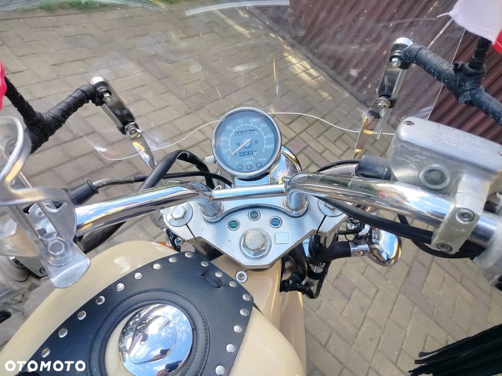 Honda Shadow - 5