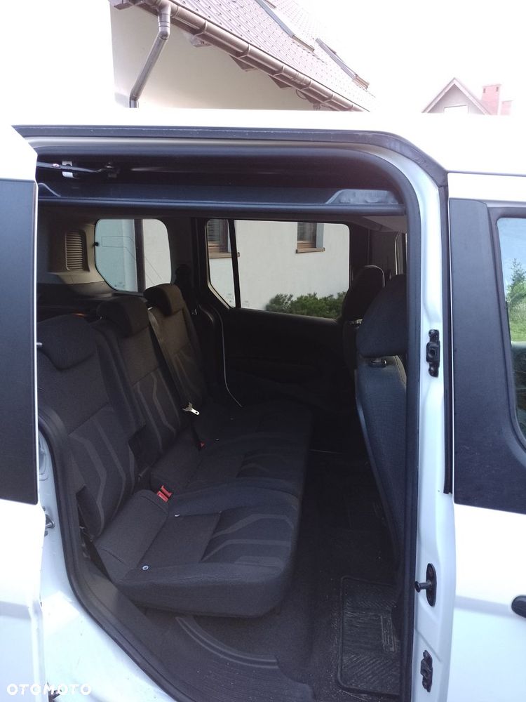 Ford Tourneo Connect - 6