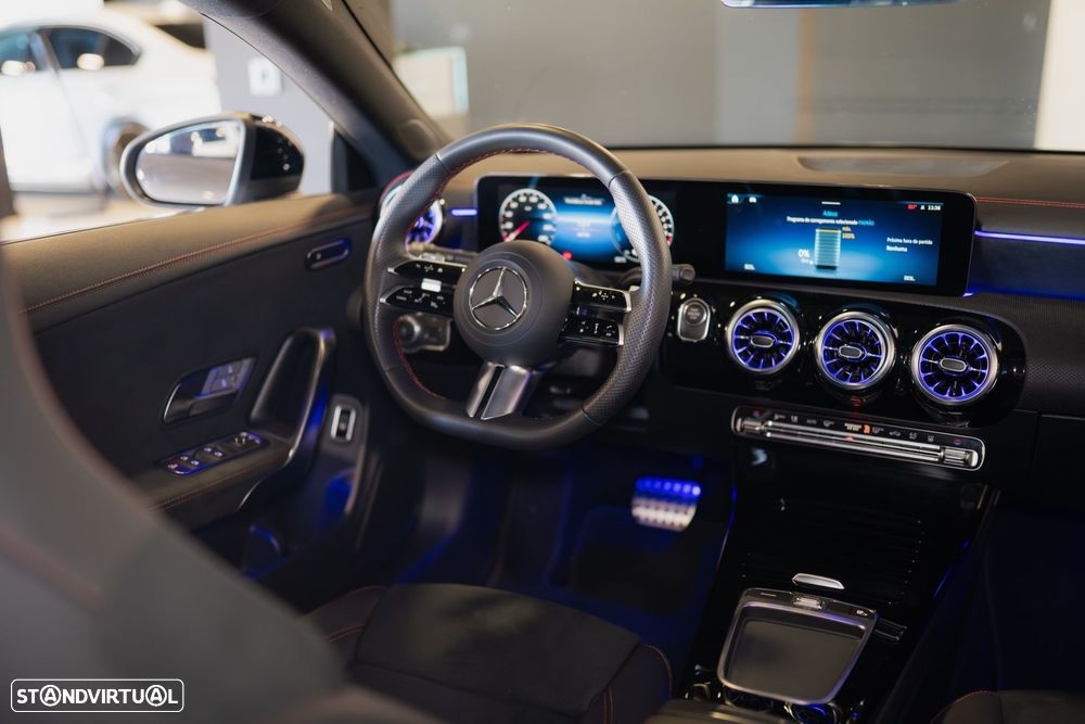 Mercedes-Benz CLA 250 e Shooting Brake AMG Line - 29