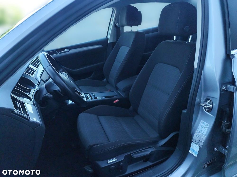 Volkswagen Passat 1.5 TSI EVO Business DSG - 11