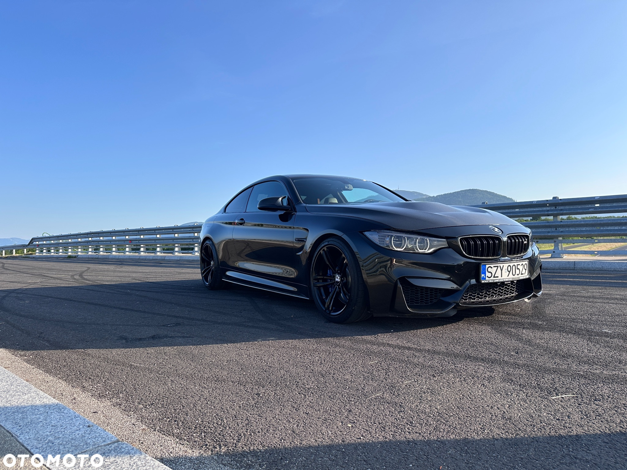 BMW M4 Coupe DKG - 12