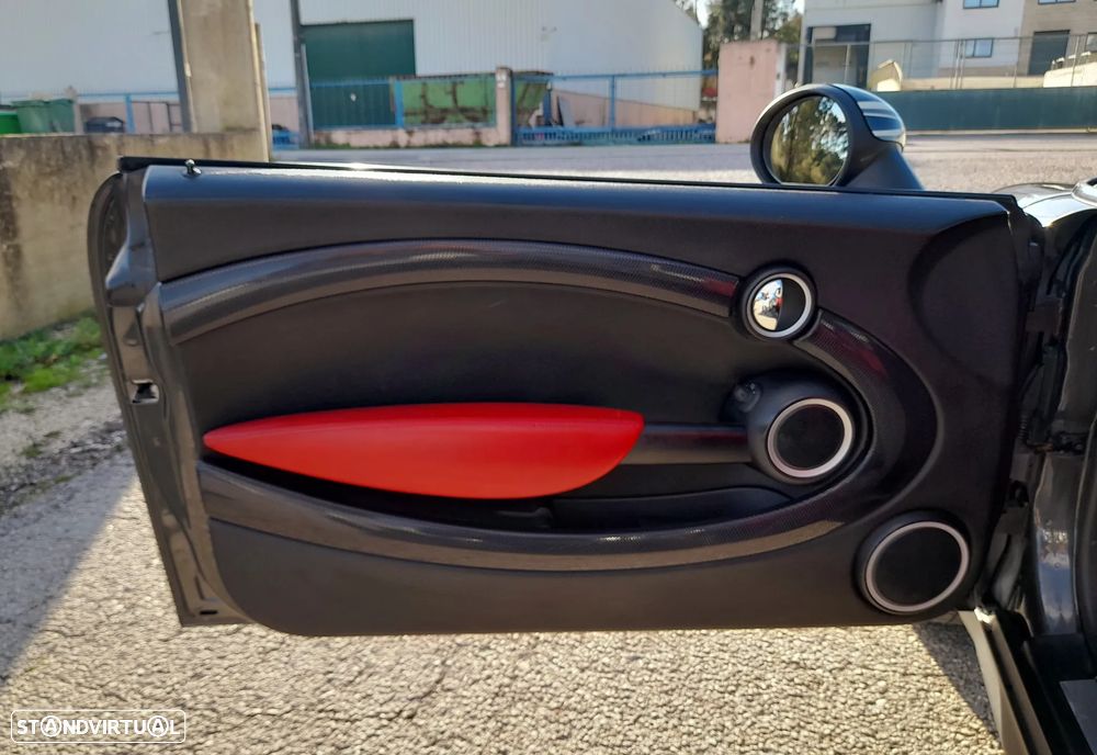 MINI 3 Portas Cooper SD - 13