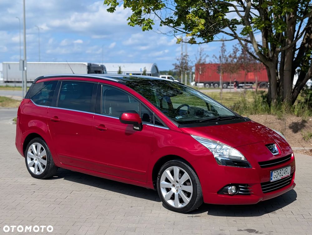 Peugeot 5008 1.6 THP Premium - 9